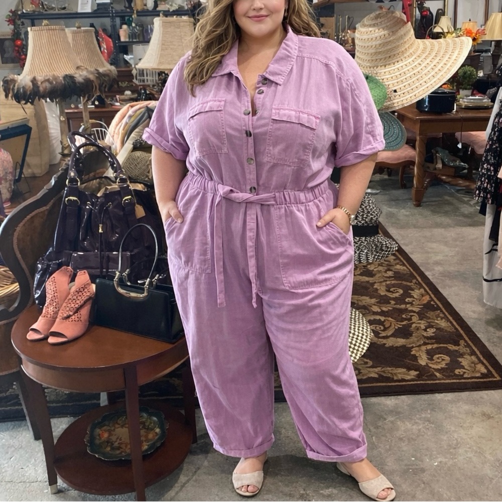 Universal Thread Lilac Button-Front Utility Jumps… - image 1